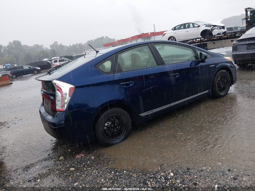 Vin: jtdkn3du9c1560705, lot: 46279871, toyota prius two 20124