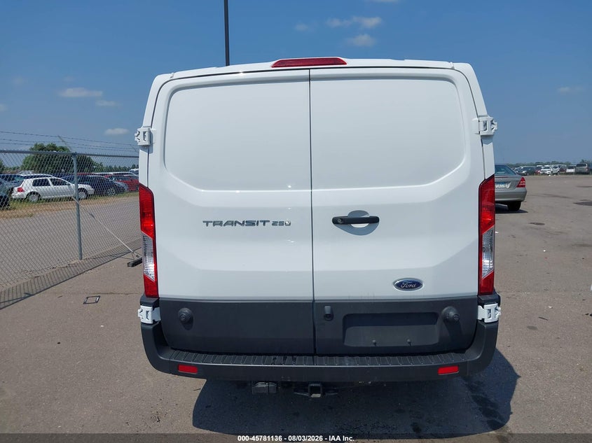 2025 FORD TRANSIT-250 · Photo 17