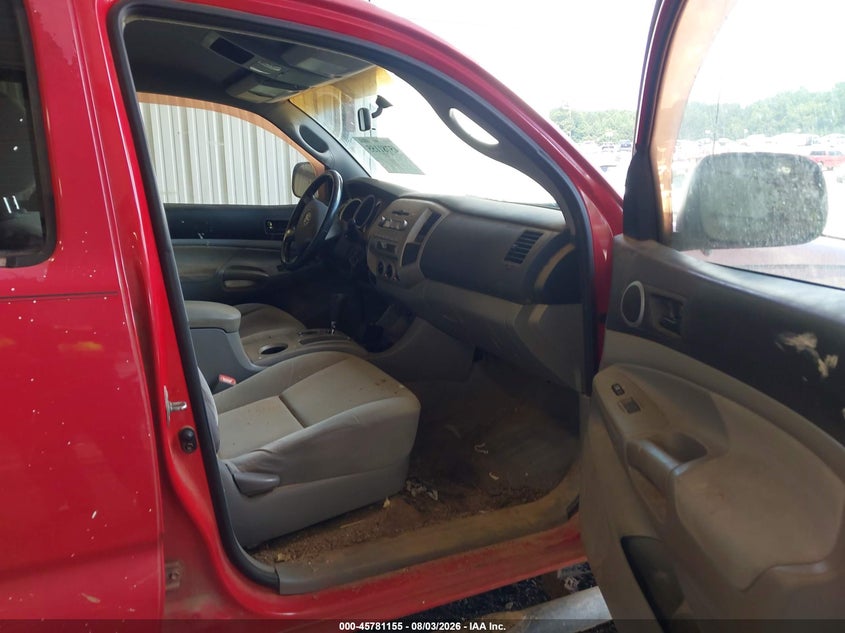 2005 TOYOTA TACOMA auction photo 5