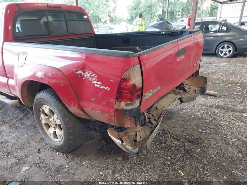 2005 TOYOTA TACOMA auction photo 6