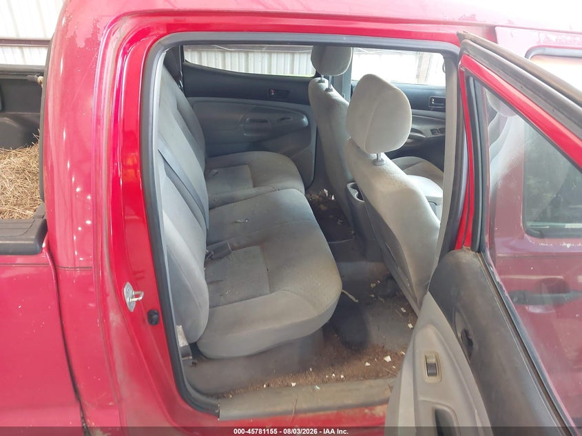 2005 TOYOTA TACOMA auction photo 8