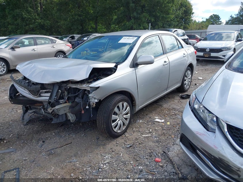 2013 TOYOTA COROLLA auction photo 2