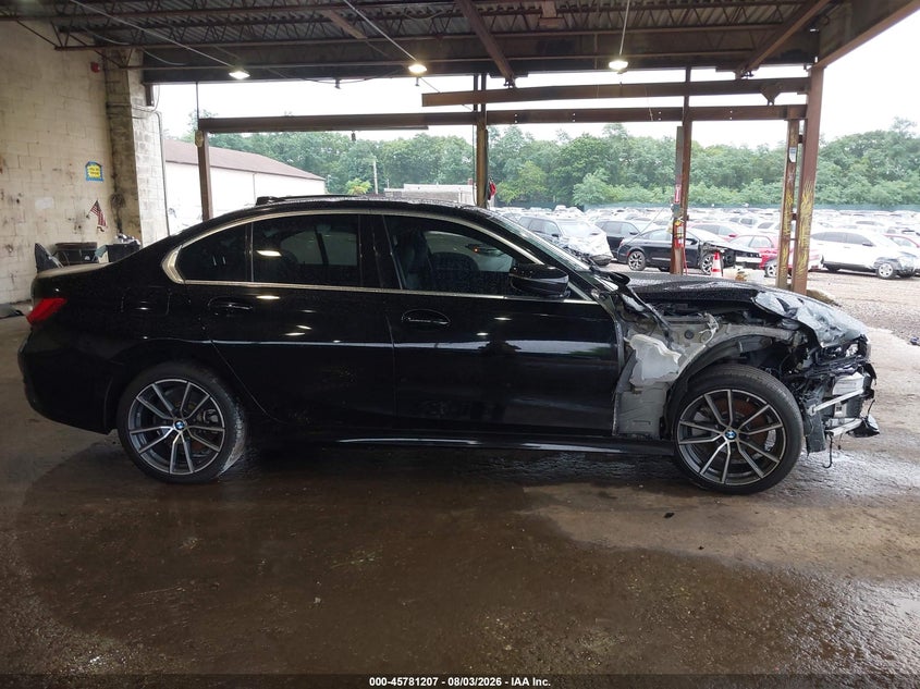 BMW 330I - zdjęcie 14