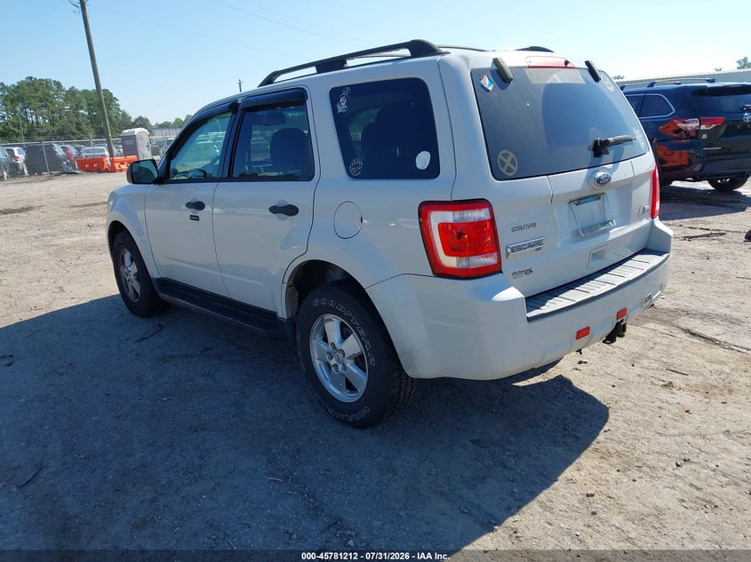Vin: 1fmcu9dg5bka36217, lot: 46280036, ford escape xlt 20113