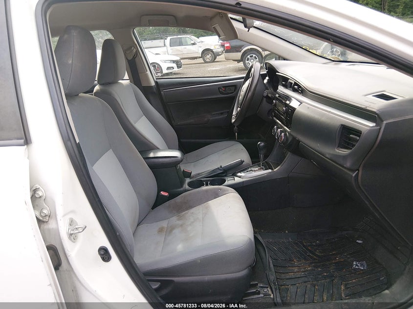 2015 TOYOTA COROLLA auction photo 5