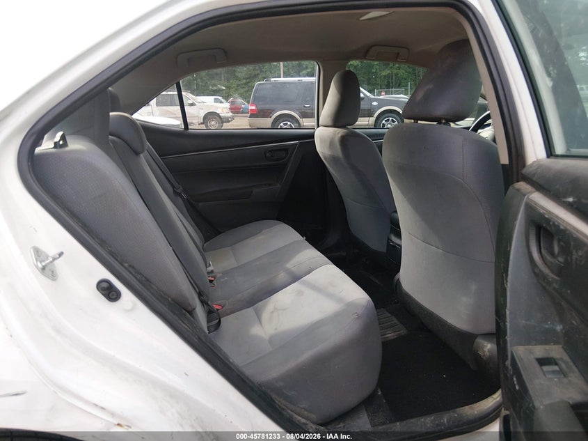 2015 TOYOTA COROLLA auction photo 8