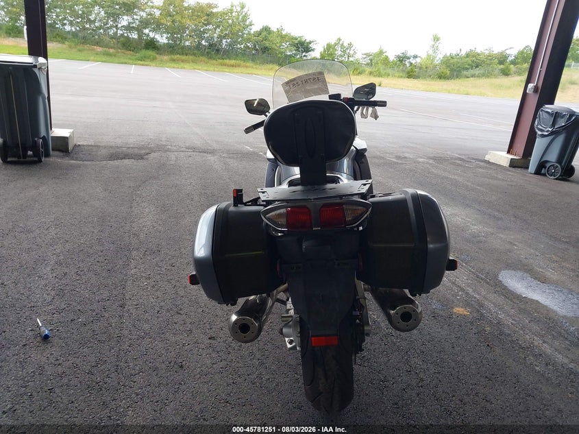 2006 YAMAHA FJR1300 auction photo 6