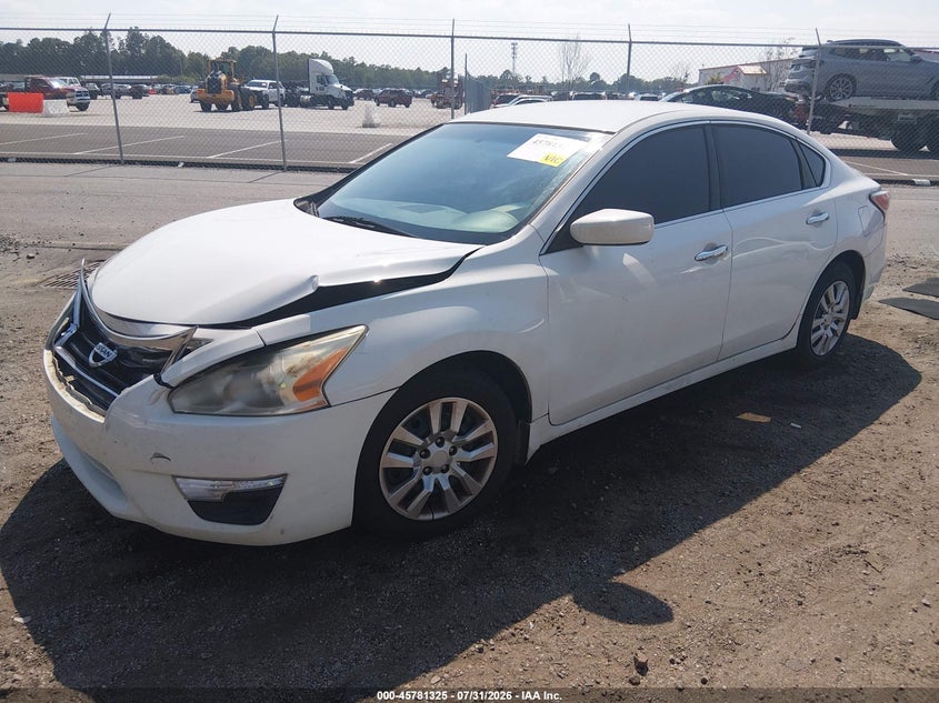 Vin: 1n4al3ap1fc275673, lot: 46280149, nissan altima 2.5 s 20152