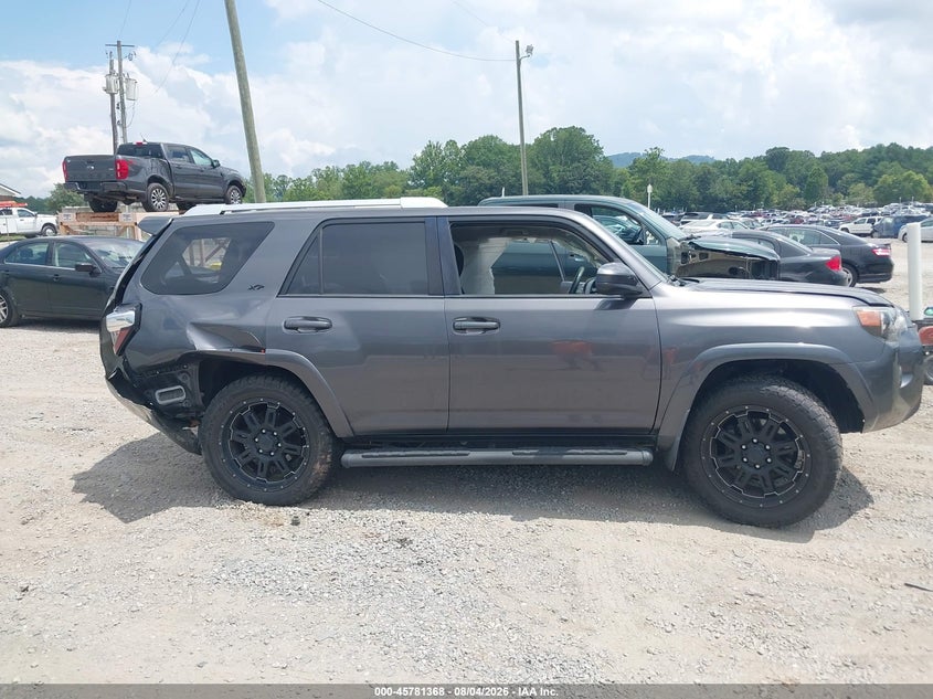 TOYOTA 4RUNNER - zdjęcie 13