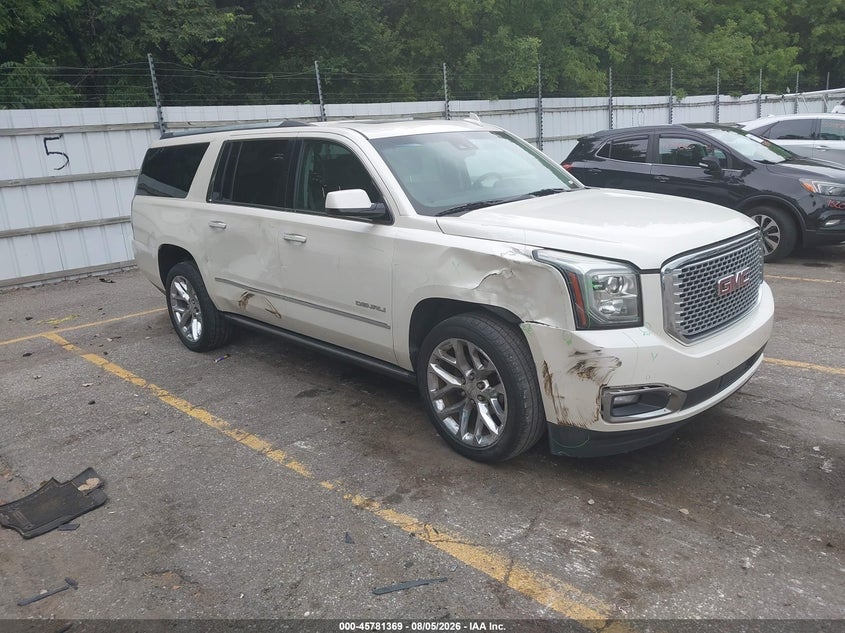 2015 GMC YUKON XL 1500 auction photo 1