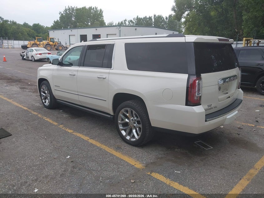 2015 GMC YUKON XL 1500 auction photo 3