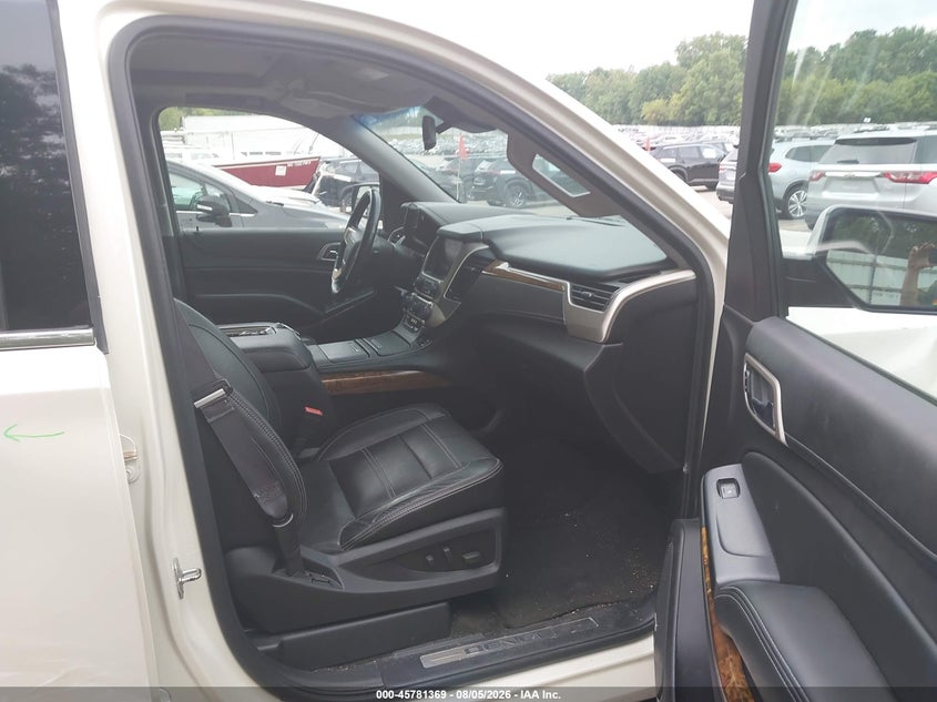 2015 GMC YUKON XL 1500 auction photo 5