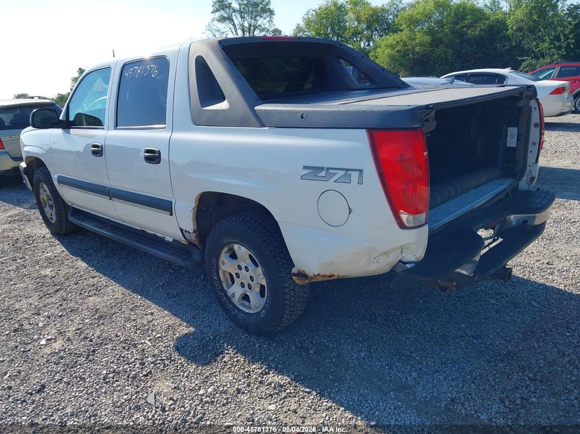 2003 CHEVROLET AVALANCHE 1500 auction photo 3