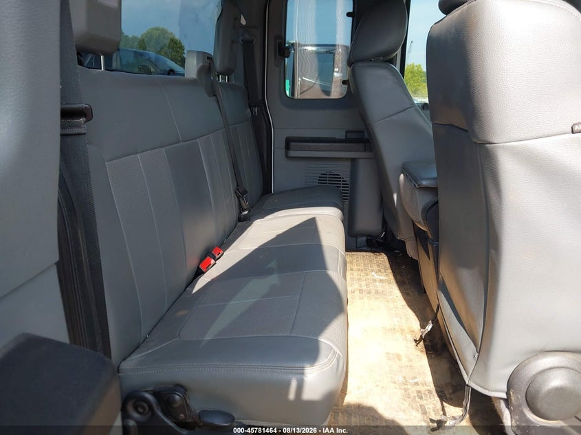 2014 FORD F-250 auction photo 8