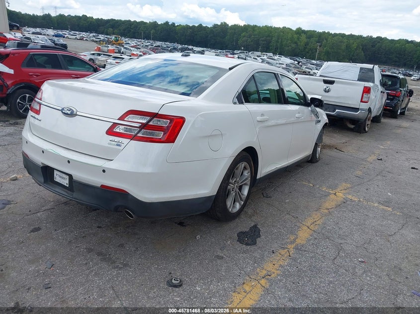 2014 FORD TAURUS auction photo 4