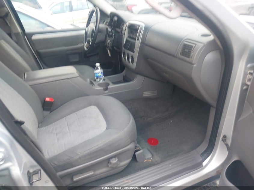 2002 MERCURY MOUNTAINEER auction photo 5