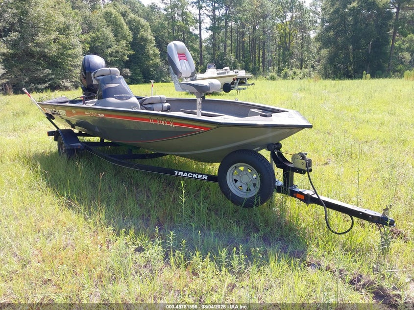 2016 TRACKER OTHER auction photo 1