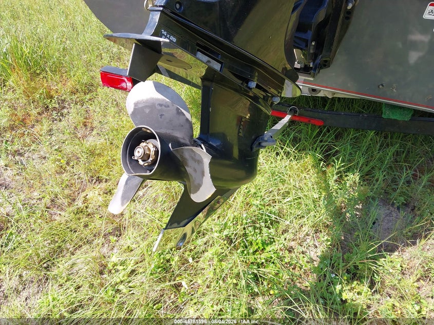 2016 TRACKER OTHER auction photo 6
