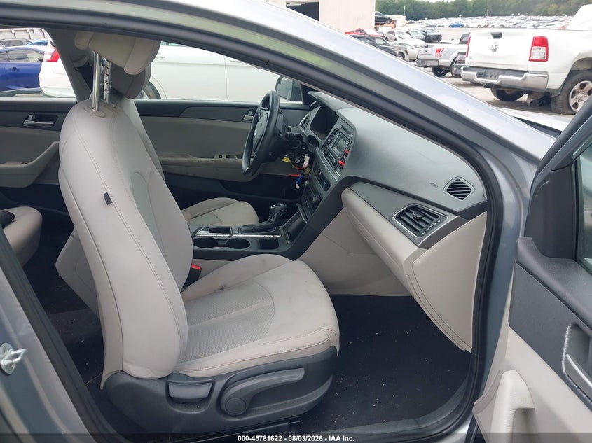 2017 HYUNDAI SONATA auction photo 5