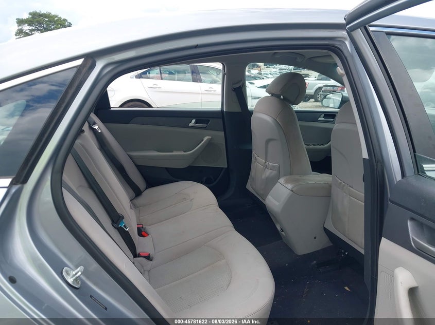 2017 HYUNDAI SONATA auction photo 8