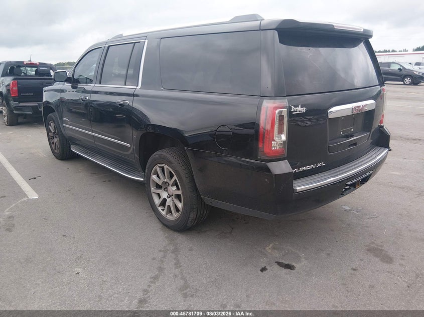 GMC YUKON XL - zdjęcie 3