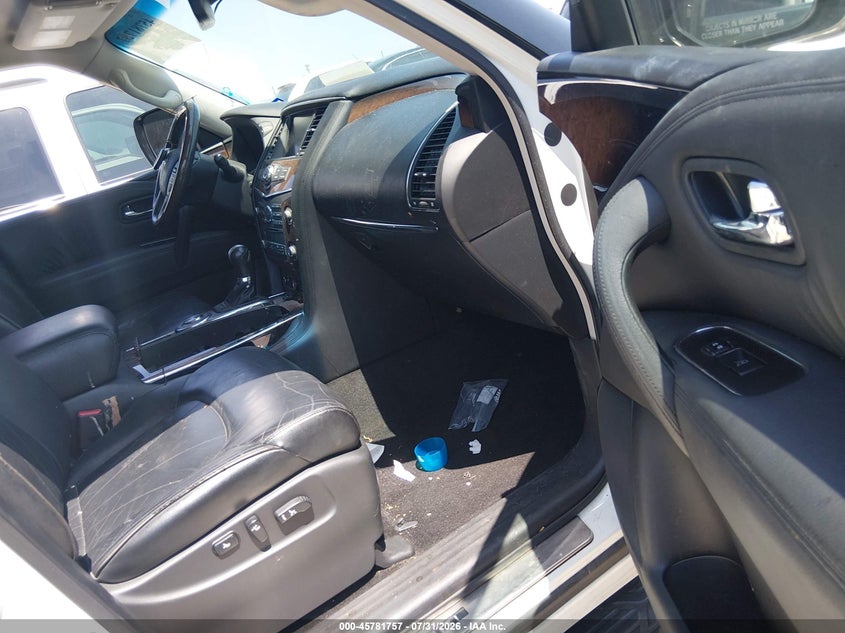 2011 INFINITI QX56 auction photo 5