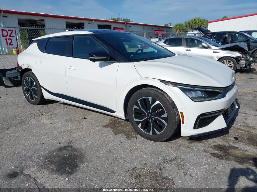2022 KIA EV6 auction photo 1