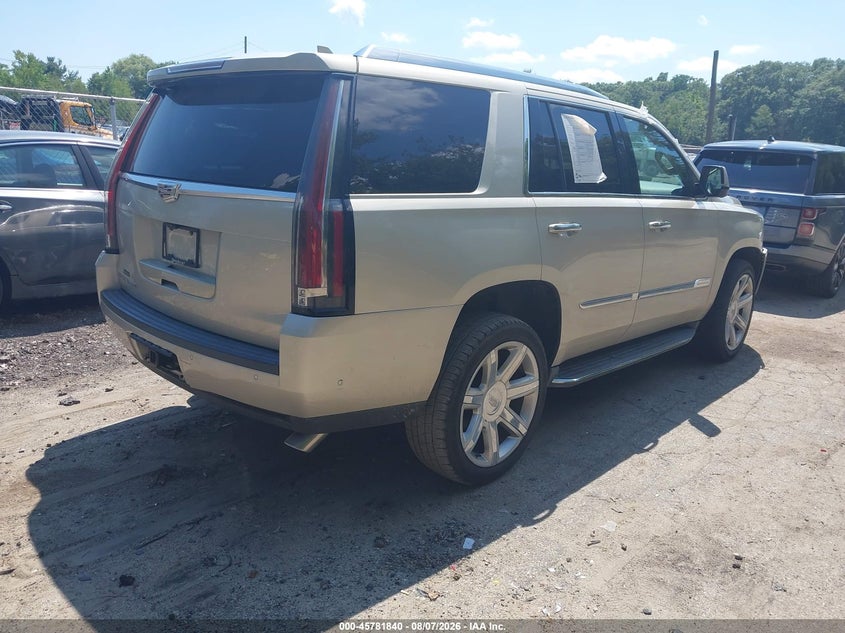 CADILLAC ESCALADE - zdjęcie 4