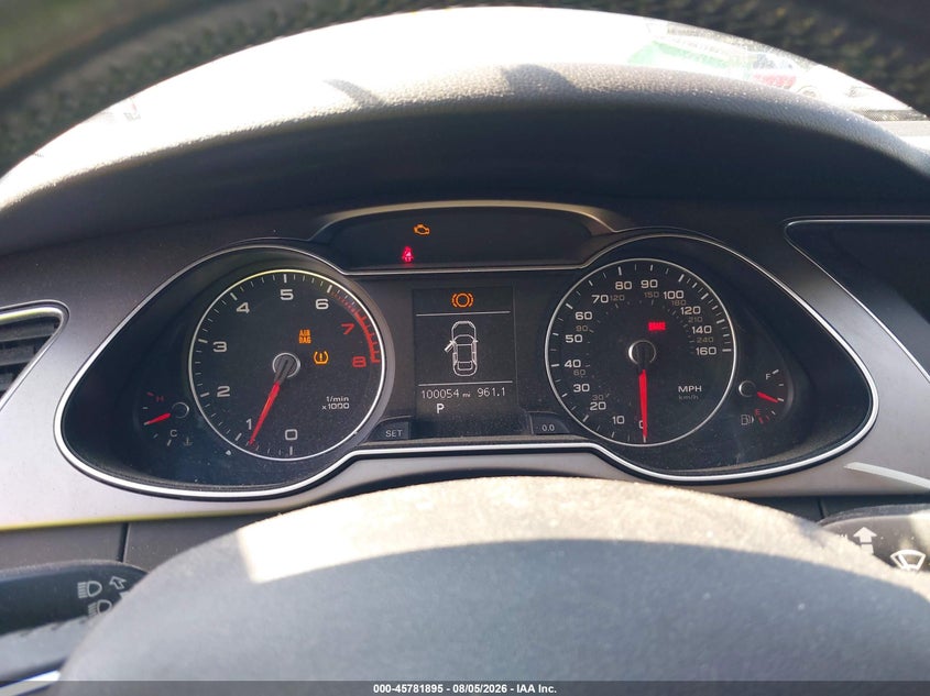 2013 AUDI A4 auction photo 7