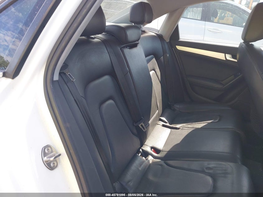 2013 AUDI A4 auction photo 8