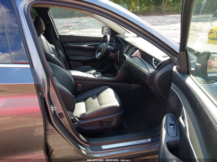 2024 INFINITI QX50 auction photo 5
