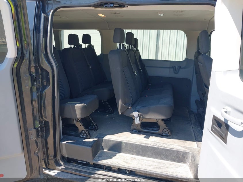 2018 FORD TRANSIT-350 auction photo 8