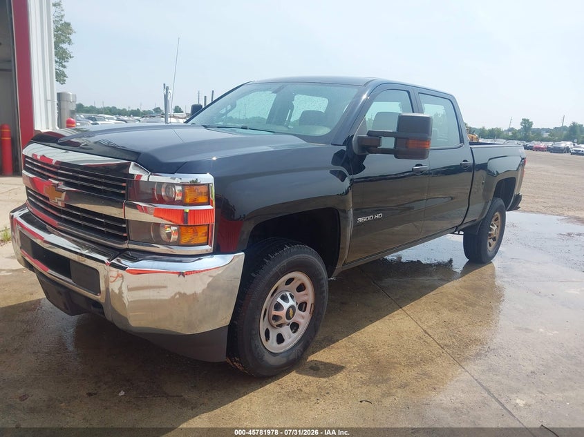 2017 CHEVROLET SILVERADO 3500HD auction photo 2