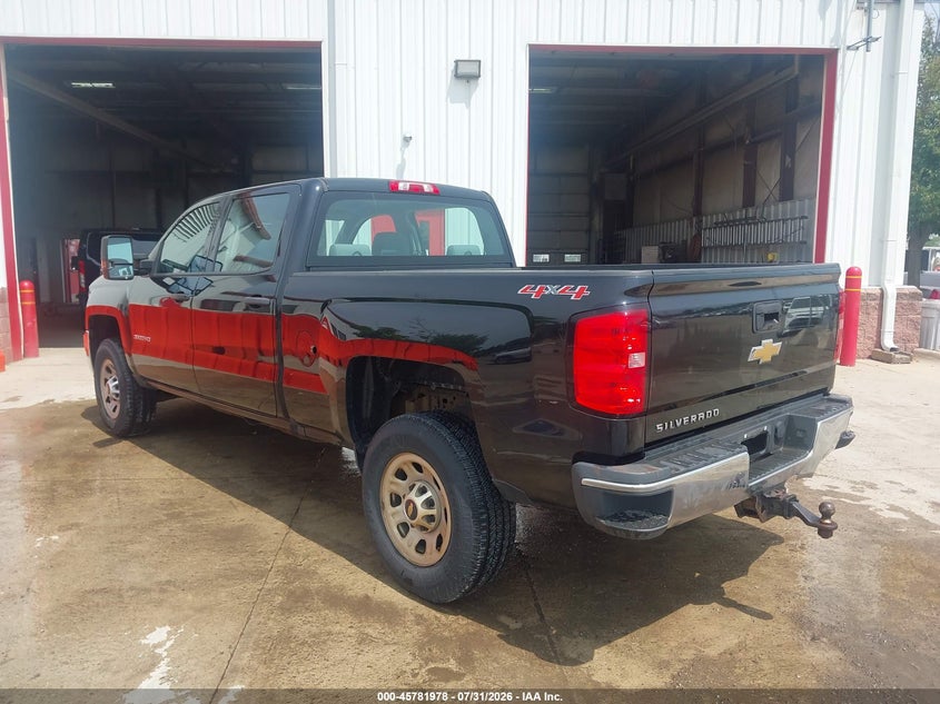 2017 CHEVROLET SILVERADO 3500HD auction photo 3