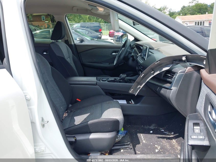 2023 NISSAN ROGUE auction photo 5