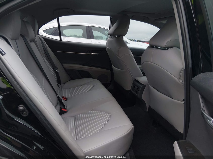 2022 TOYOTA CAMRY auction photo 8