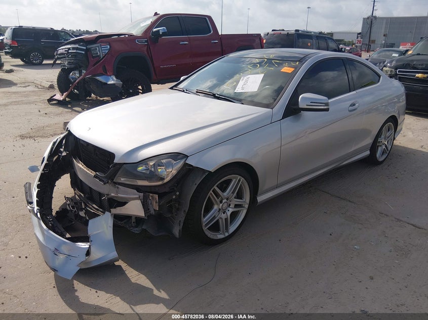 Vin: wddgj4hb5fg410078, lot: 46280860, mercedes-benz c 250 20152