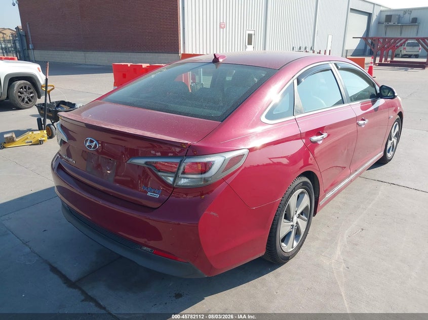 2016 HYUNDAI SONATA HYBRID auction photo 4