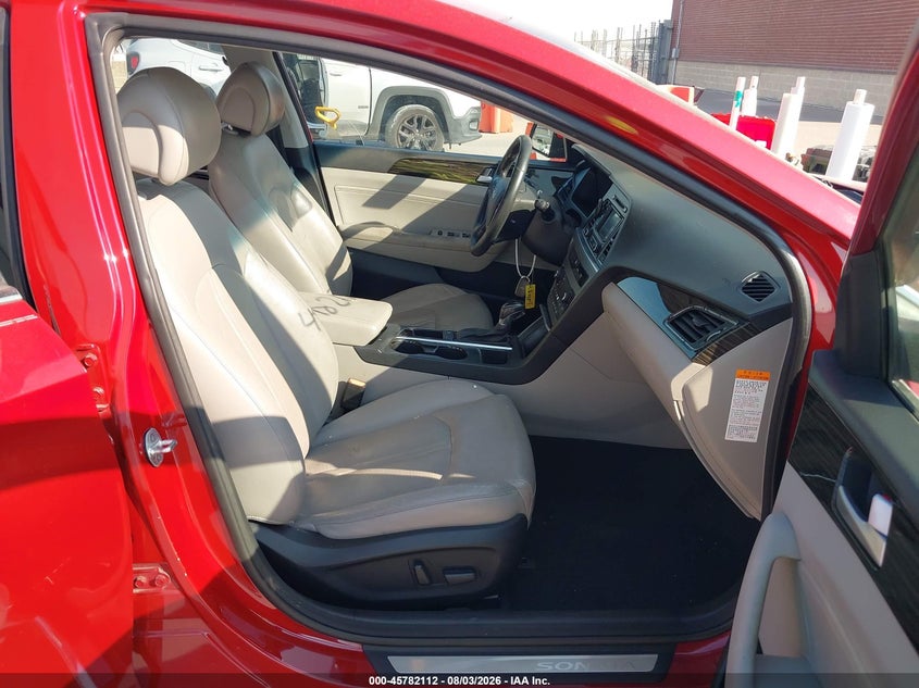 2016 HYUNDAI SONATA HYBRID auction photo 5