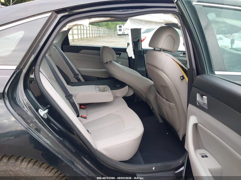 2015 HYUNDAI SONATA auction photo 8