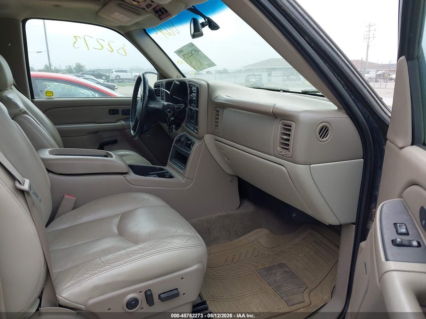 2005 GMC YUKON XL 1500 auction photo 5