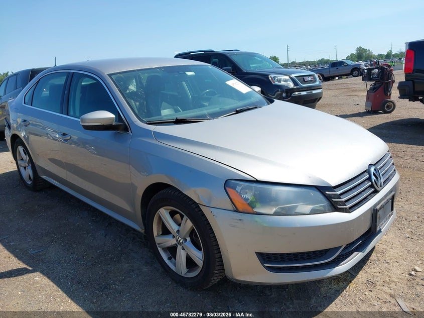 2012 VOLKSWAGEN PASSAT SEDAN 2.5L I-5 DOHC, VVT, 170HP