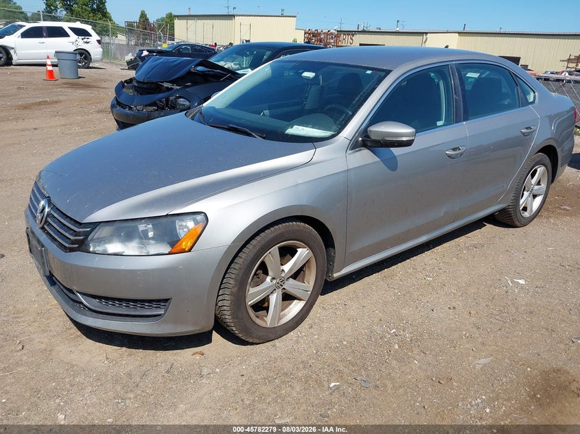 Vin: 1vwbp7a39cc076581, lot: 46281103, volkswagen passat 2.5l se 20122
