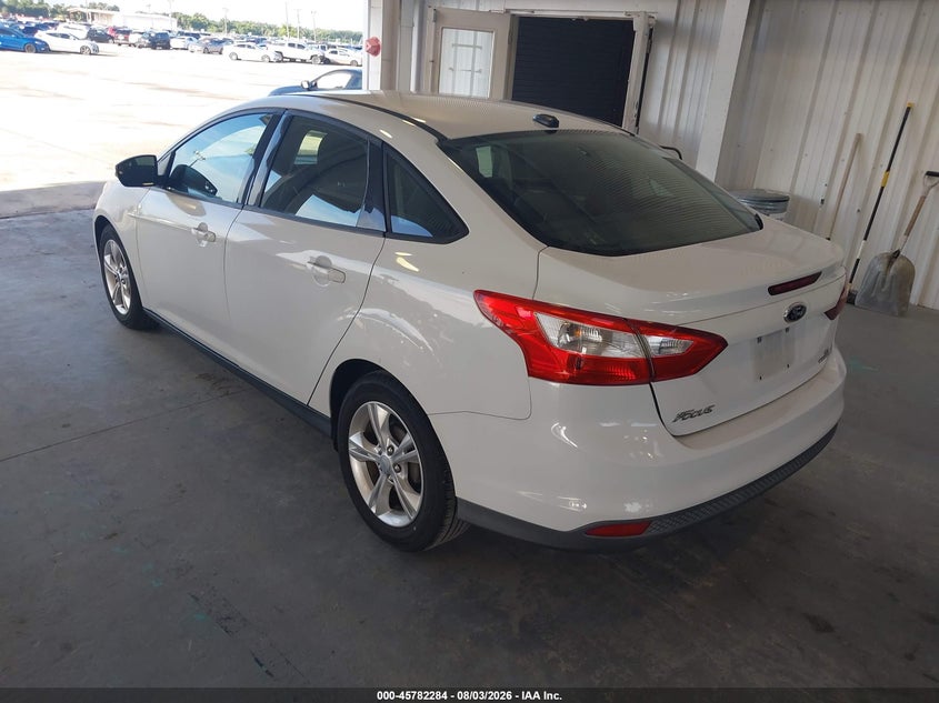 Vin: 1fadp3f22dl237445, lot: 46281108, ford focus se 20133
