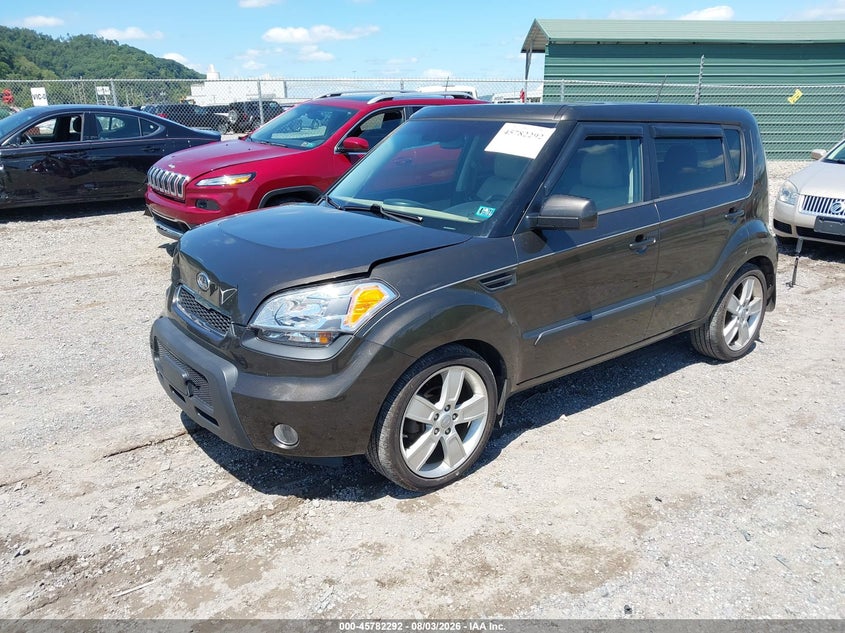 Vin: kndjt2a22b7216451, lot: 46281116, kia soul ! 20112