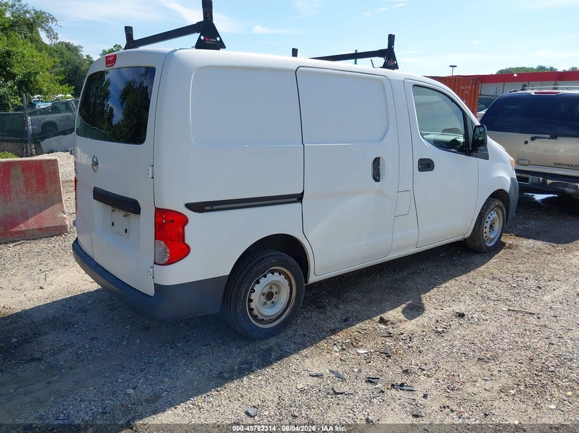 2017 NISSAN NV200 auction photo 4