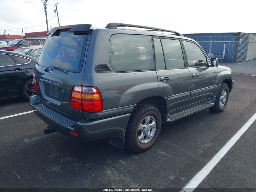 2001 TOYOTA LAND CRUISER auction photo 4