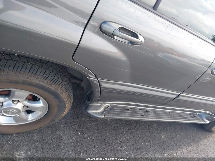 2001 TOYOTA LAND CRUISER auction photo 6