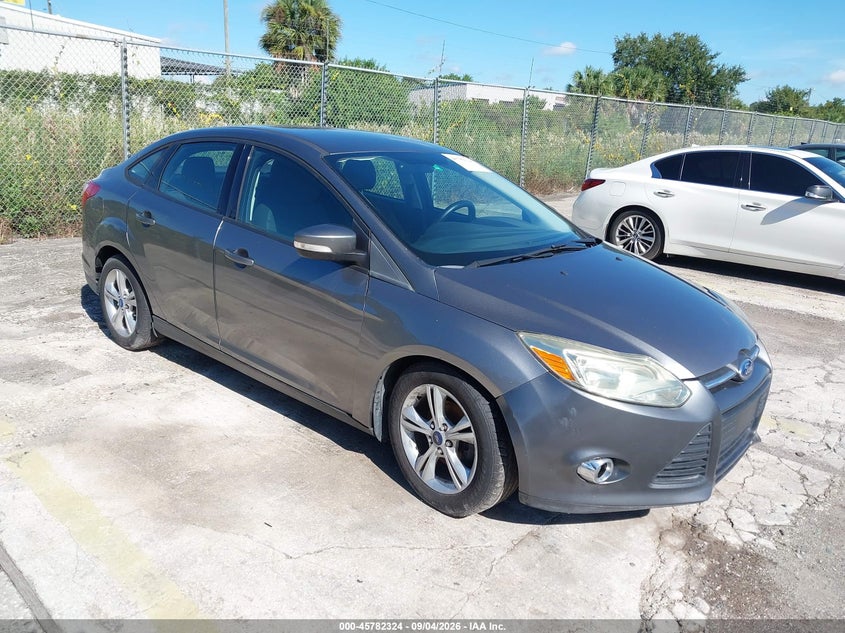 Vin: 1fadp3f21el426346, lot: 46281148, ford focus se 2014 img_1
