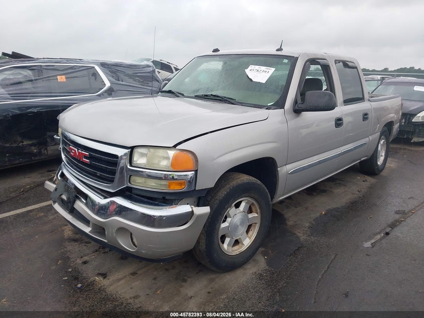 2005 GMC SIERRA 1500 auction photo 2